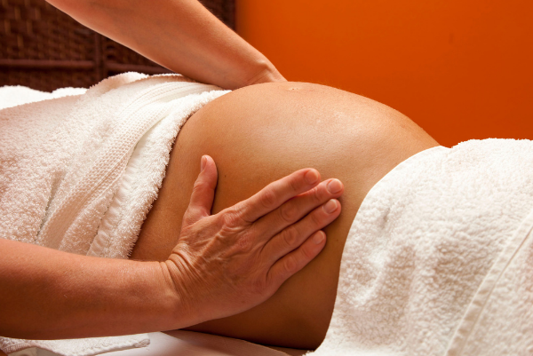 Formation massage femme enceinte garbhvati formations massages ayurvédiques Montpellier Formations massages esthétiques